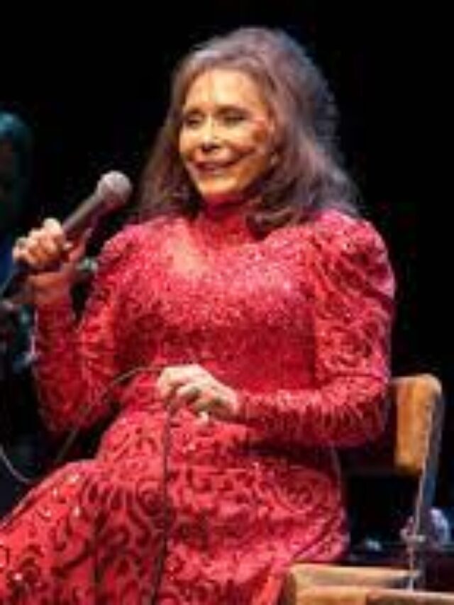 Loretta Lynn, coal miner’s daughter and country music Icon, passed away at 90